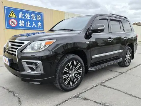 Lexus LX 2009