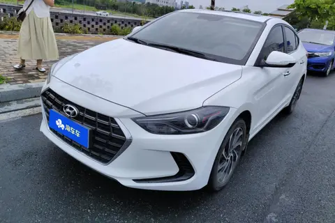 Hyundai Elantra Lingdong 2020