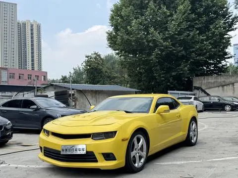 Chevrolet 科迈罗 2015