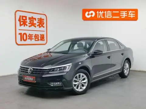 Volkswagen Passat 2018 — фото 1