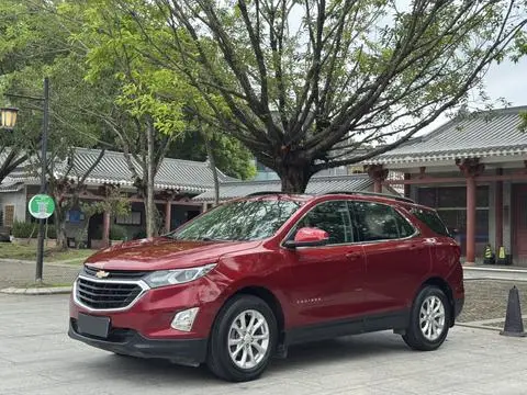 Chevrolet Equinox 2017 — фото 1