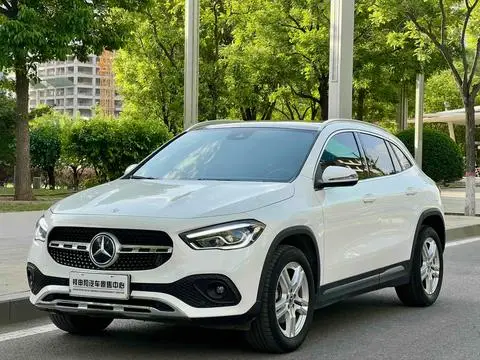 Mercedes-Benz GLA 2022