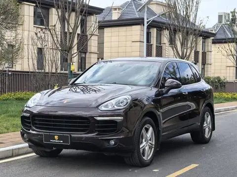 Porsche Cayenne 2015