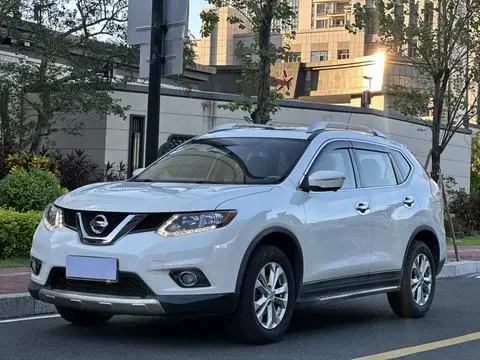 Nissan 奇骏 2014