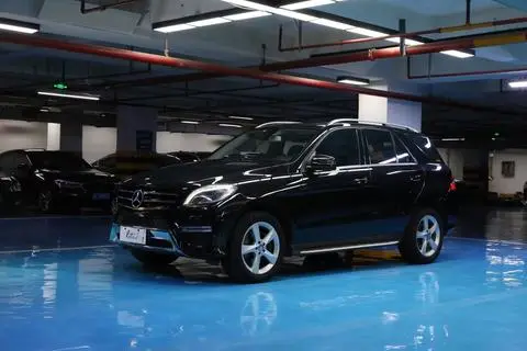 Mercedes-Benz M-Class 2012