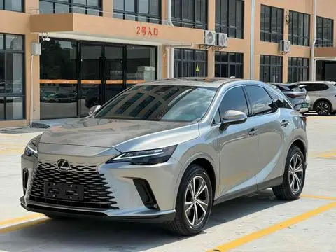 Lexus RX 2023