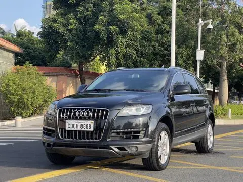 Audi Q7 2013