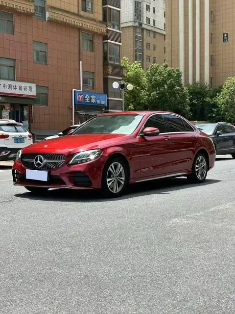 Mercedes-Benz C-Class 2020
