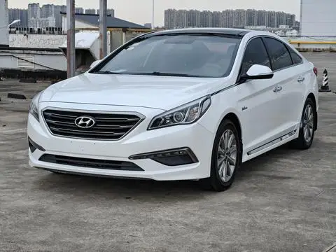 Hyundai 索纳塔九 2015