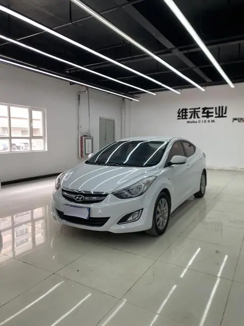 Hyundai Elantra Langdong 2015