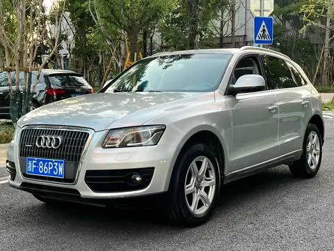 Audi Q5 2011 — фото 1