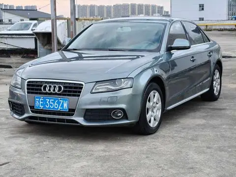 Audi A4L 2012