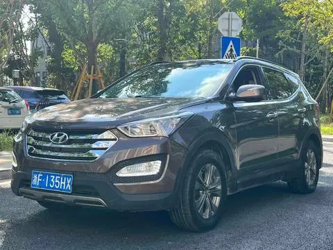 Hyundai 胜达 2015