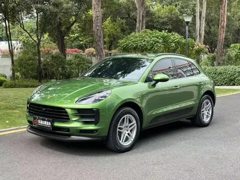 Porsche Macan 2021