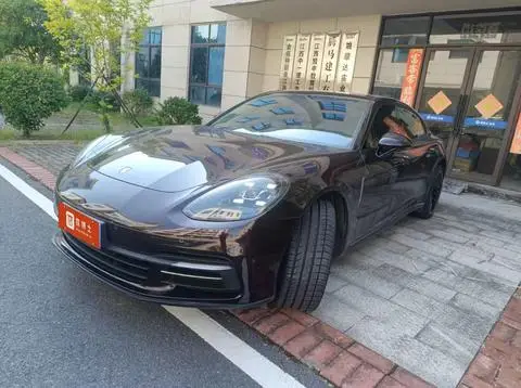 Porsche Panamera 2017