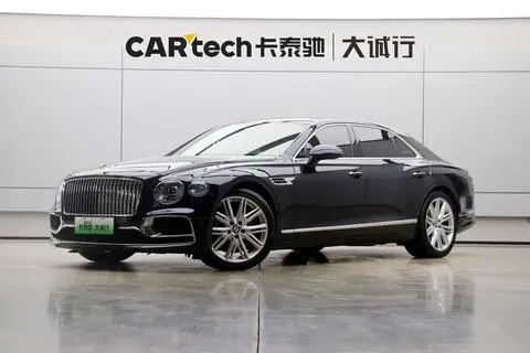 Bentley 飞驰PHEV 2022