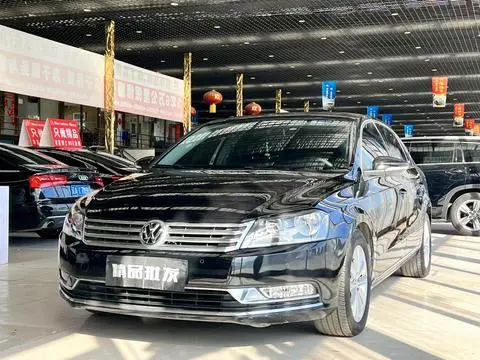 Volkswagen Magotan 2016