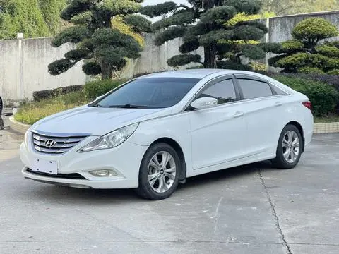 Hyundai 索纳塔八 2013