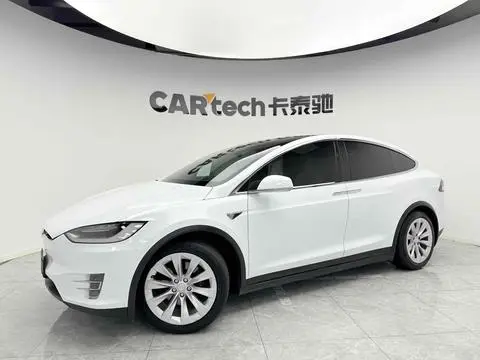 Tesla Model X 2016