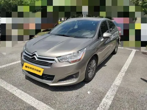 Citroën C4L 2015