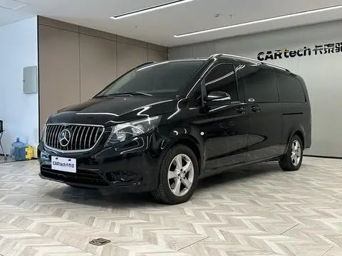 Mercedes-Benz 威霆 2016