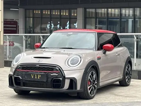 MINI JCW 2022