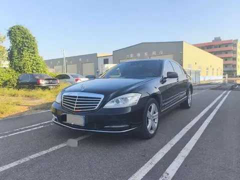 Mercedes-Benz S-Class 2012