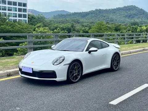 Porsche 911 2020