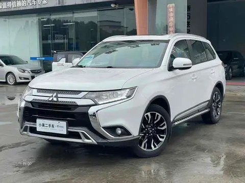 Mitsubishi 欧蓝德 2019