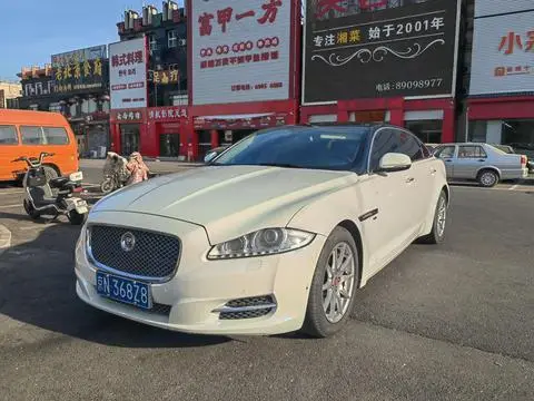 Jaguar XJ 2014