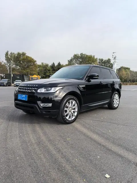 Land Rover 揽胜运动 2016 — фото 1