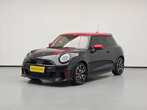 MINI JCW 2025