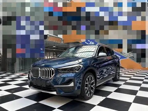 BMW X1 2021 — фото 1