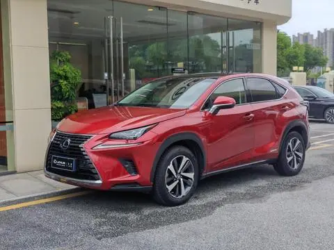 Lexus NX 2018