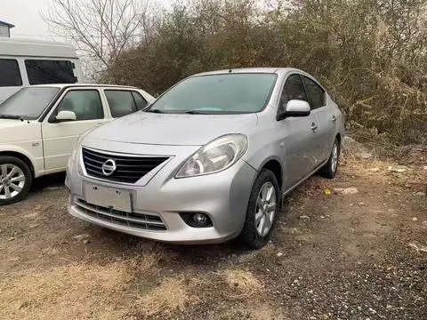 Nissan 阳光 2011