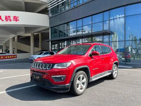 Jeep 指南者 2017