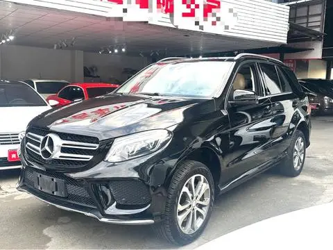 Mercedes-Benz GLE 2015