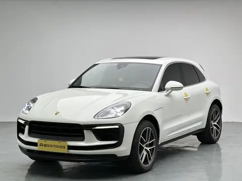 Porsche Macan 2023 — фото 1