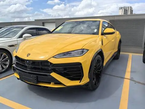 Lamborghini Urus SE 2025