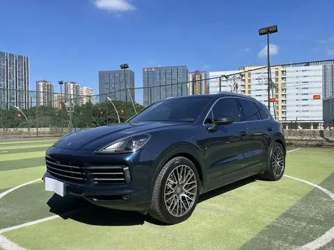Porsche Cayenne 2019 — фото 1
