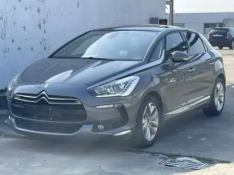 DS 5 2014