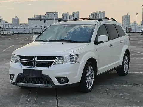 Dodge Journey 2013 — фото 1