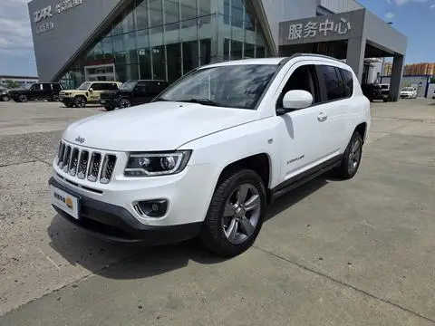 Jeep 指南者 2014