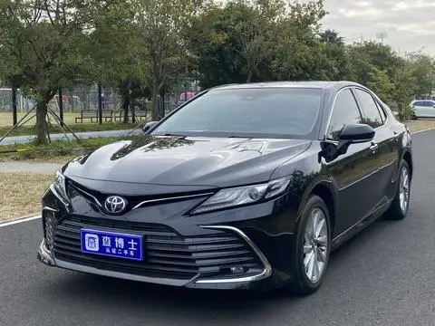 Toyota Camry 2021