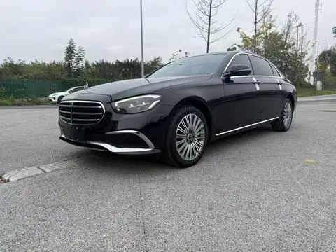 Mercedes-Benz E-Class 2023