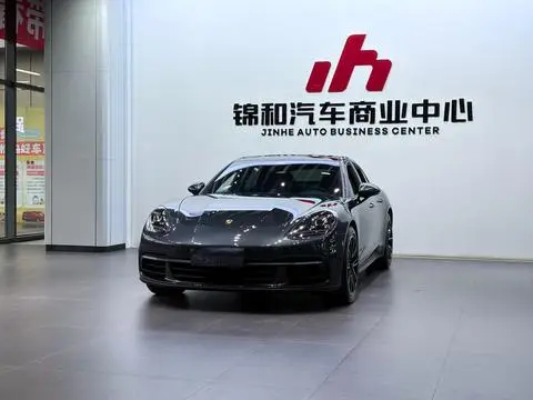 Porsche Panamera 2019