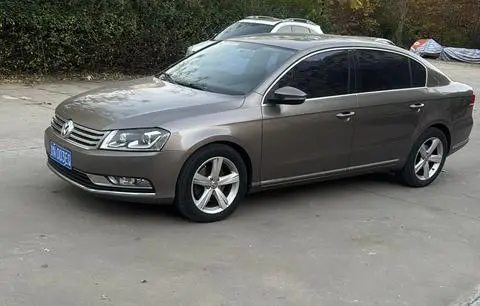 Volkswagen Magotan 2015