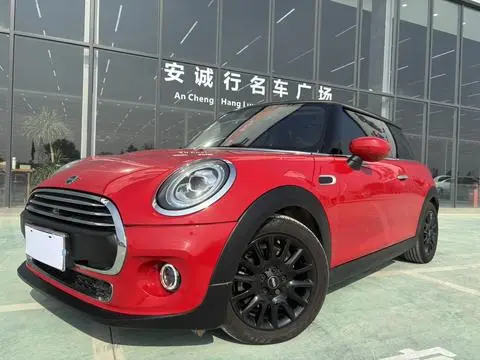MINI MINI 2020