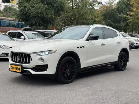 Maserati Levante 2016