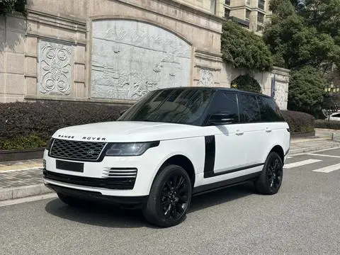 Land Rover 揽胜 2017 — фото 1